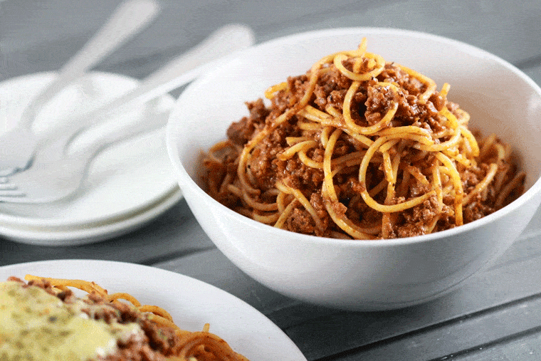 Spaghetti-Bolognese-_-Scrambled-Chefs-4