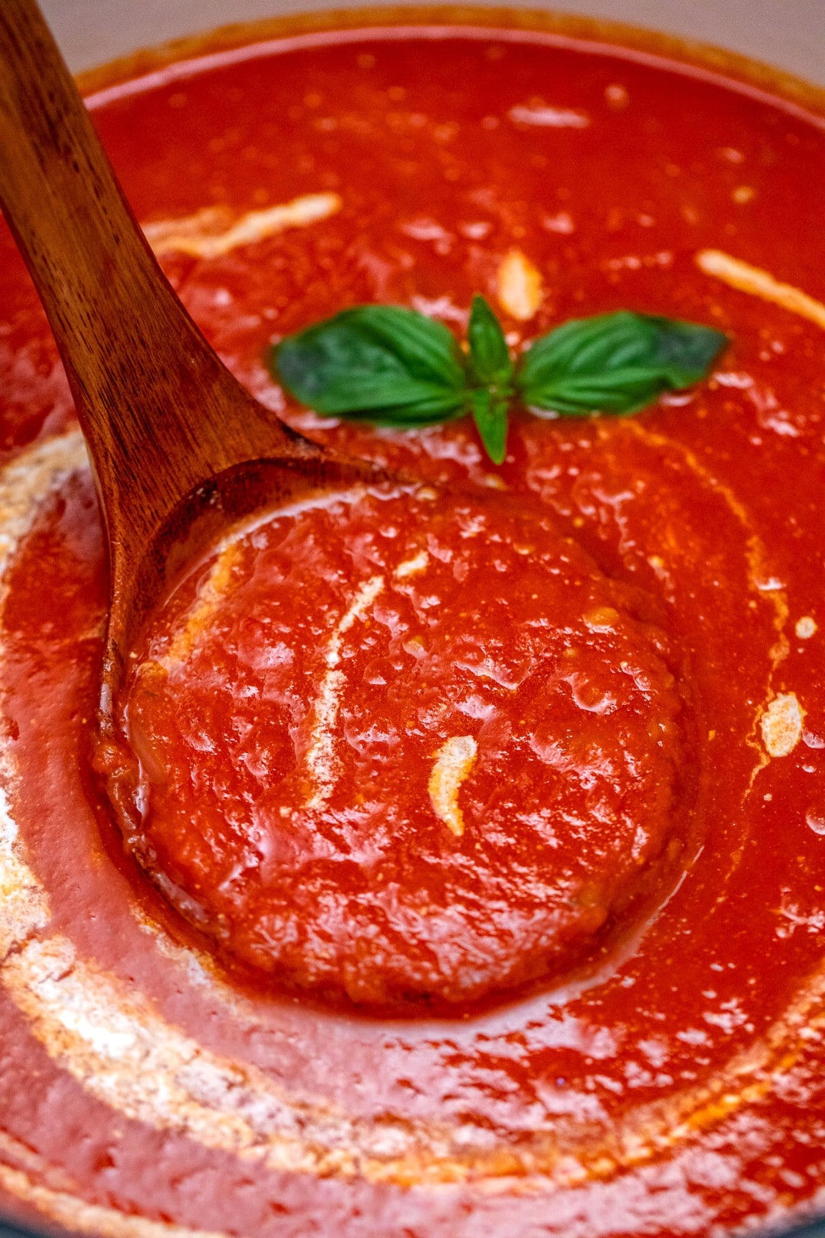 Tomato soup in dutch oven