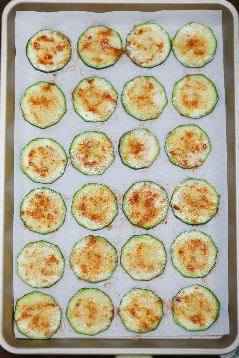 Seasoned zucchini slices