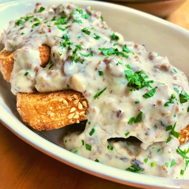 Chipped beef on toast in white bowl