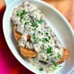 Chipped beef on toast in white bowl