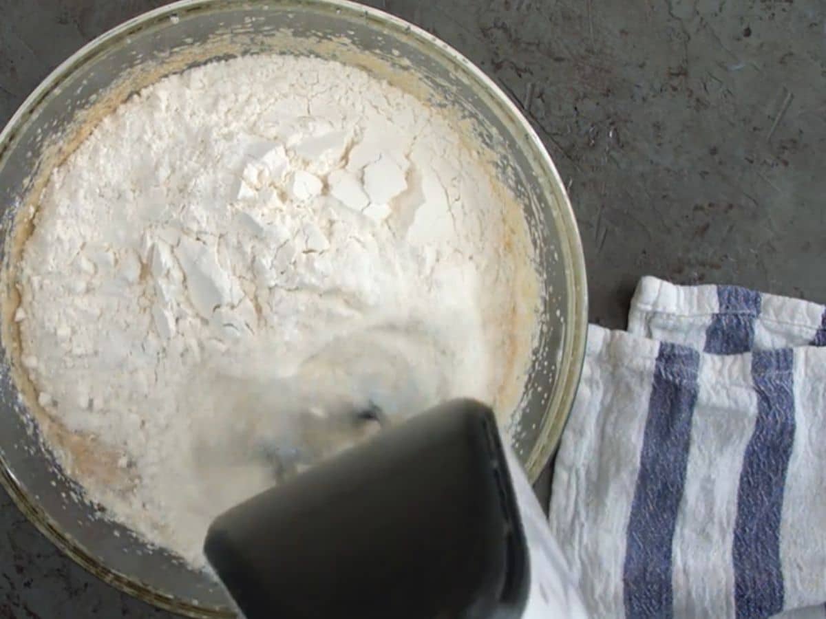 Beating in flour