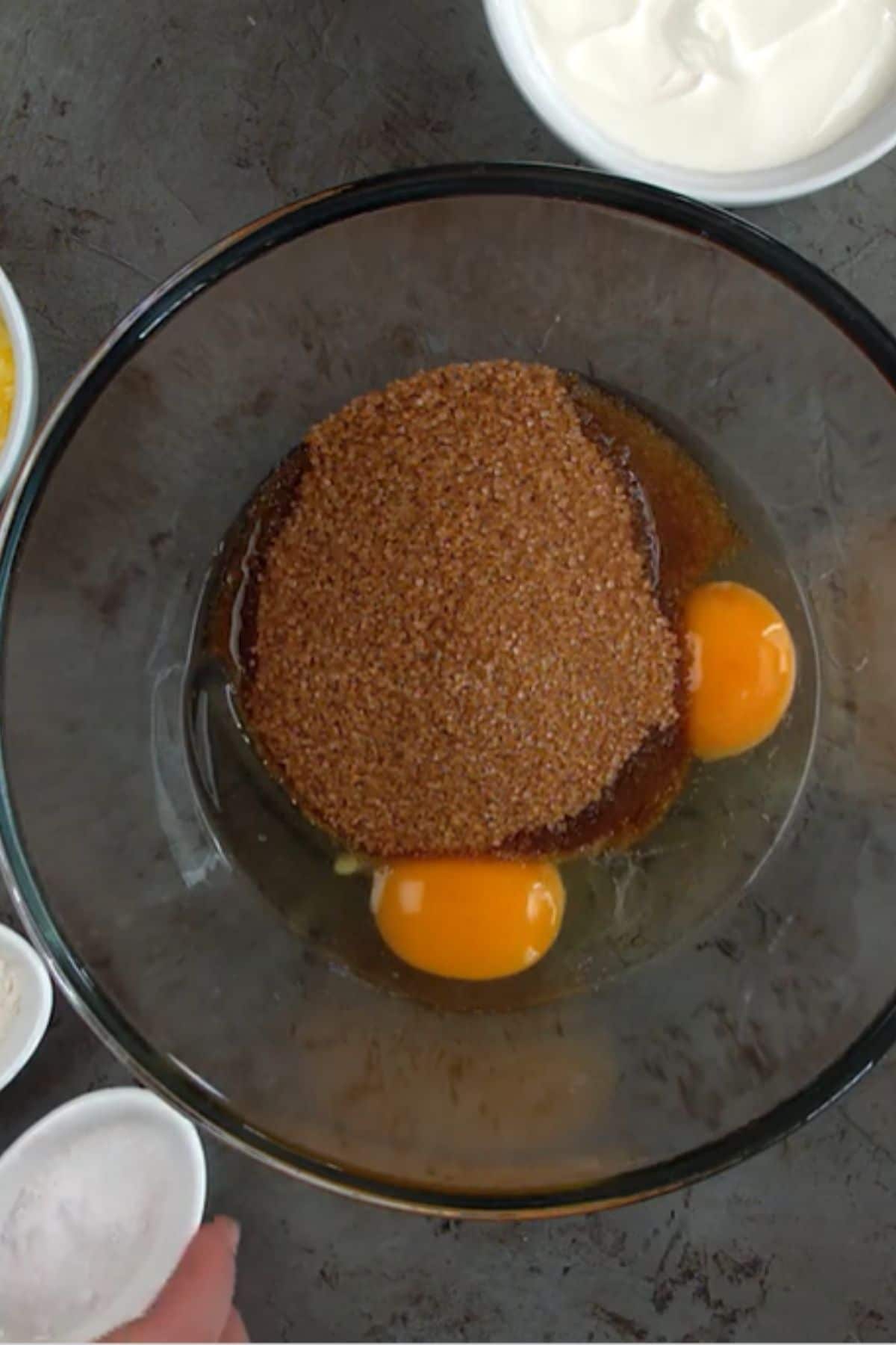 Eggs and sugar in bowl