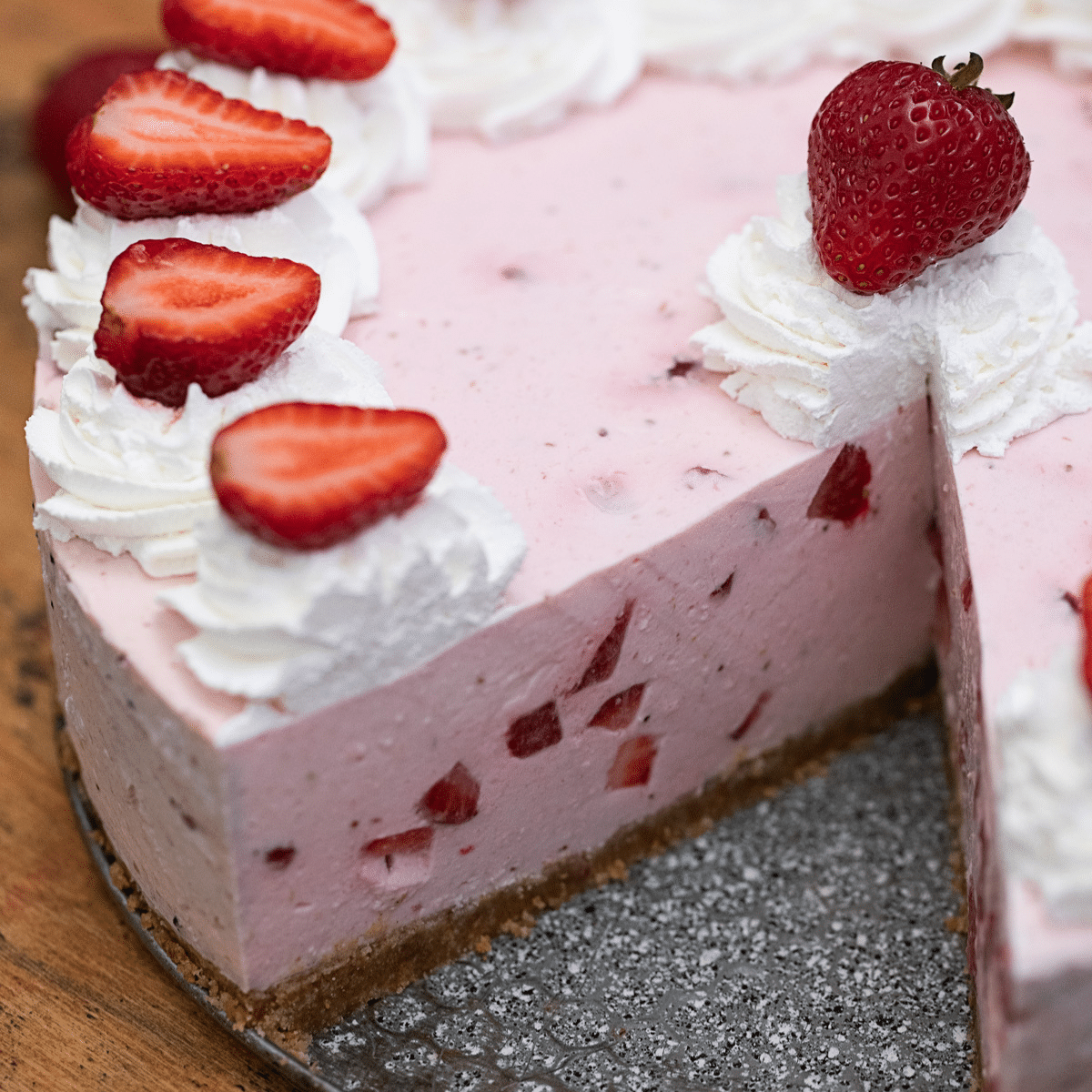 https://cdn.scrambledchefs.com/wp-content/uploads/2021/02/No-Bake-Strawberry-Cheesecake-F.png
