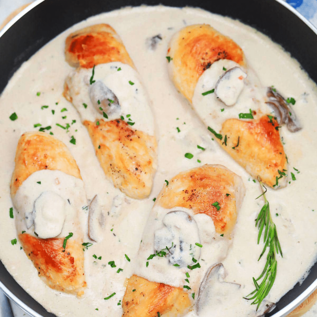 Creamy-Chicken-Marsala