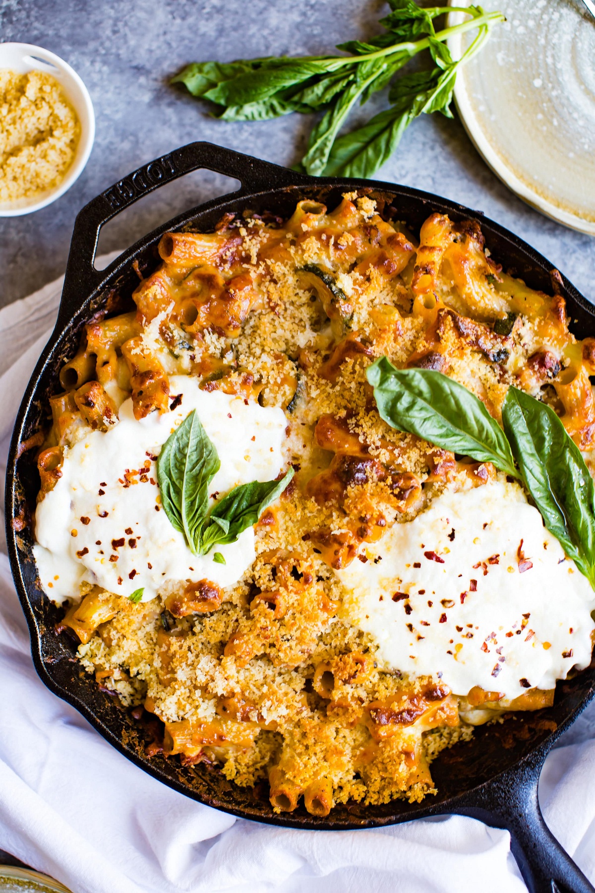 Baked Veggie Rigatoni With Burrata And Parmesan Bread Crumbs