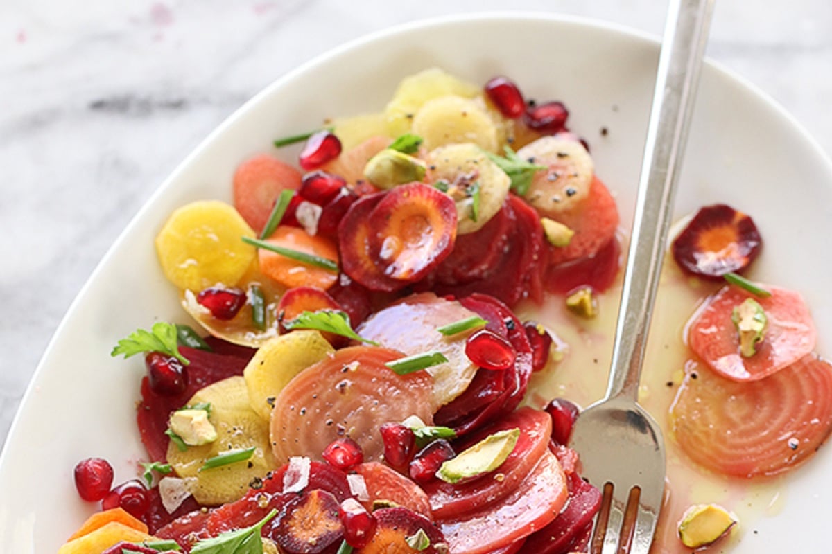 Salad with Pomegranate, Beets and Carrots