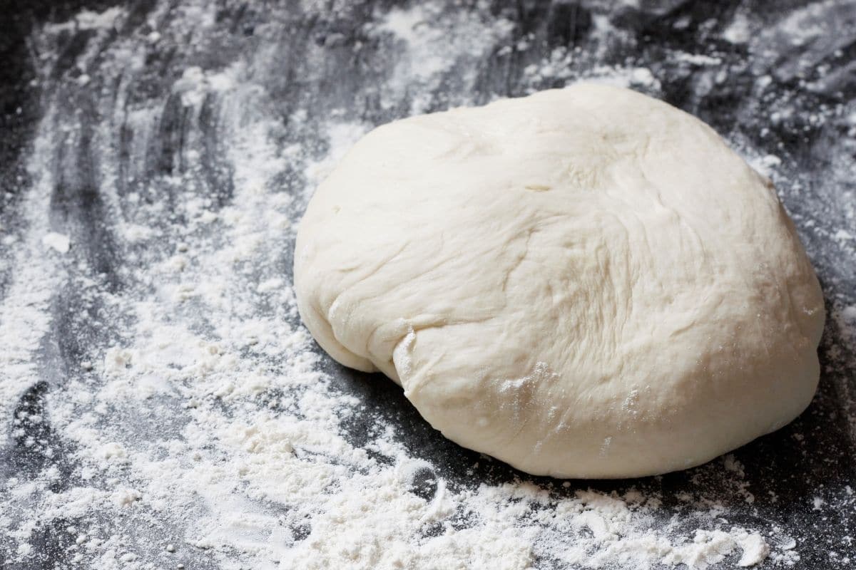 flour and dough 