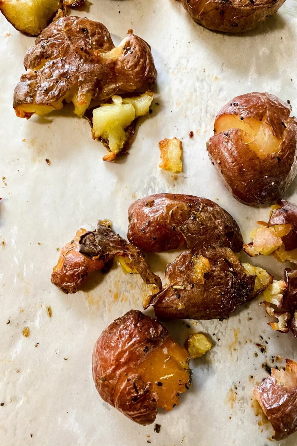 Garlic Herb Roasted Smashed Potatoes - Scrambled Chefs