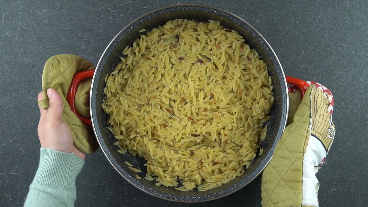 cooked orzo in stockpot