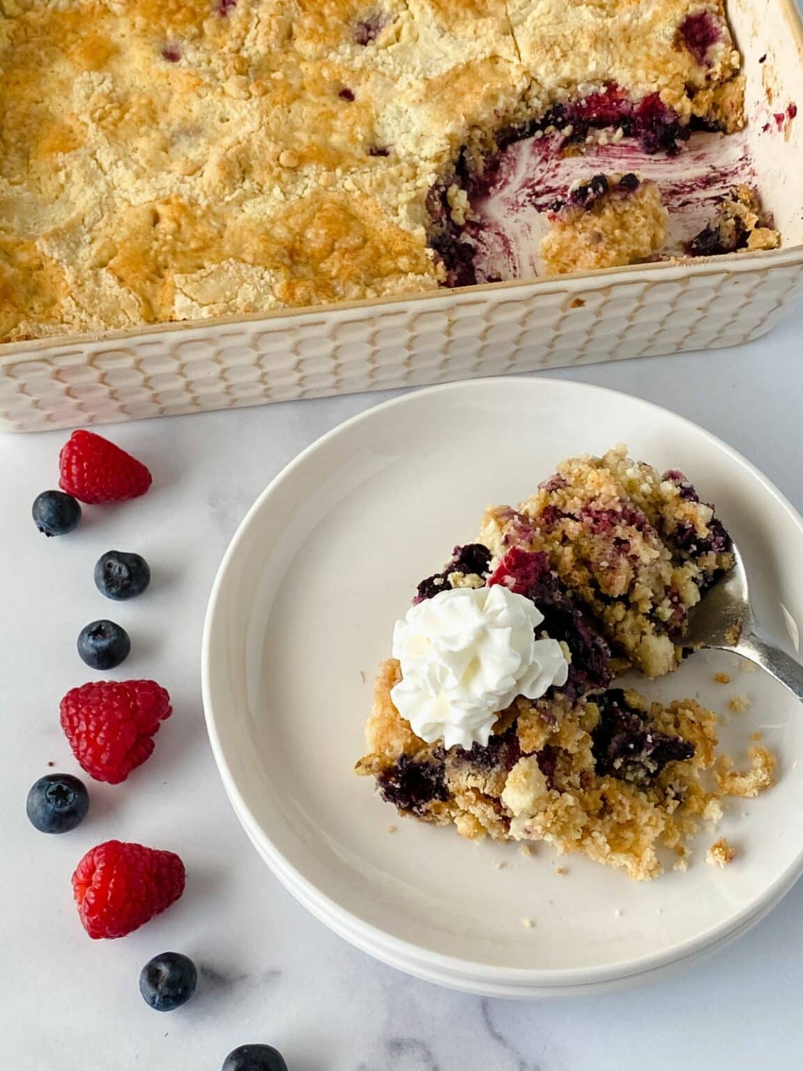 Mixed Berry Dump Cake - Scrambled Chefs